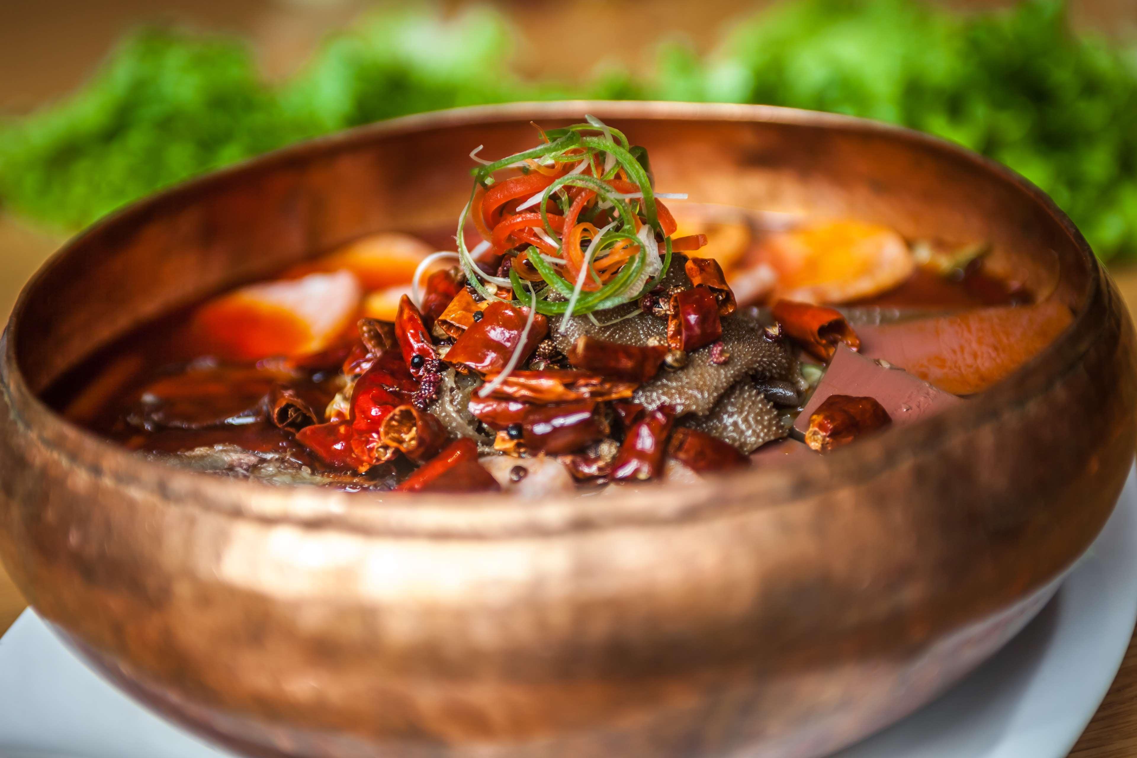 Hilton Garden Inn Lijiang Лицзян Экстерьер фото