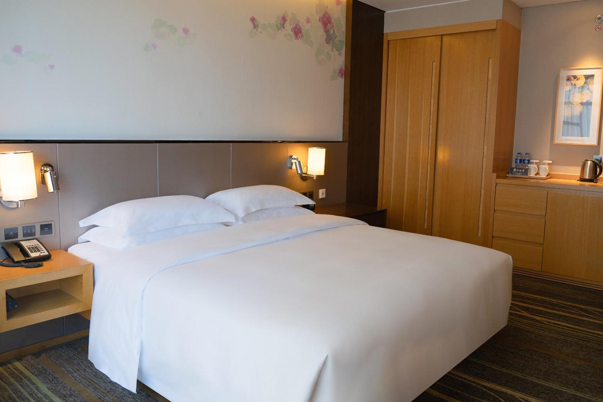 Hilton Garden Inn Lijiang Лицзян Экстерьер фото
