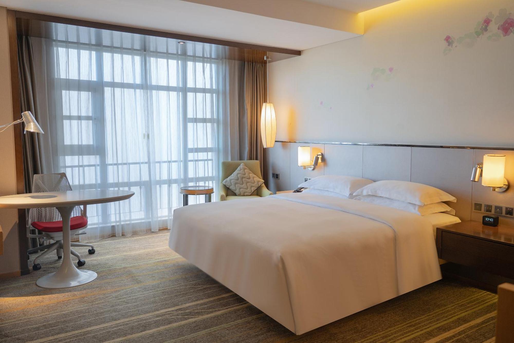 Hilton Garden Inn Lijiang Лицзян Экстерьер фото