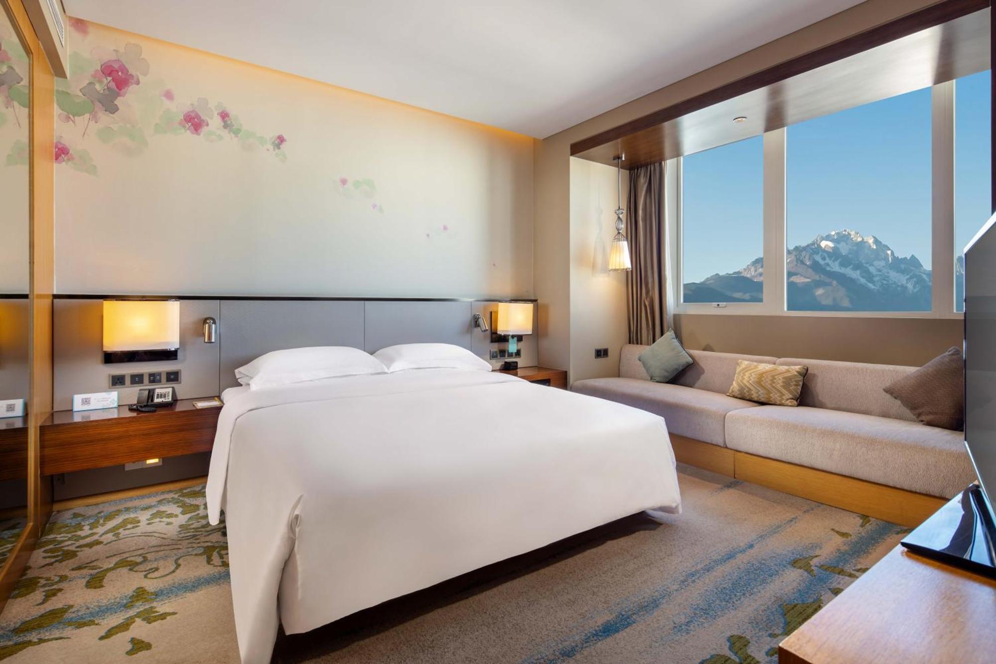 Hilton Garden Inn Lijiang Лицзян Экстерьер фото