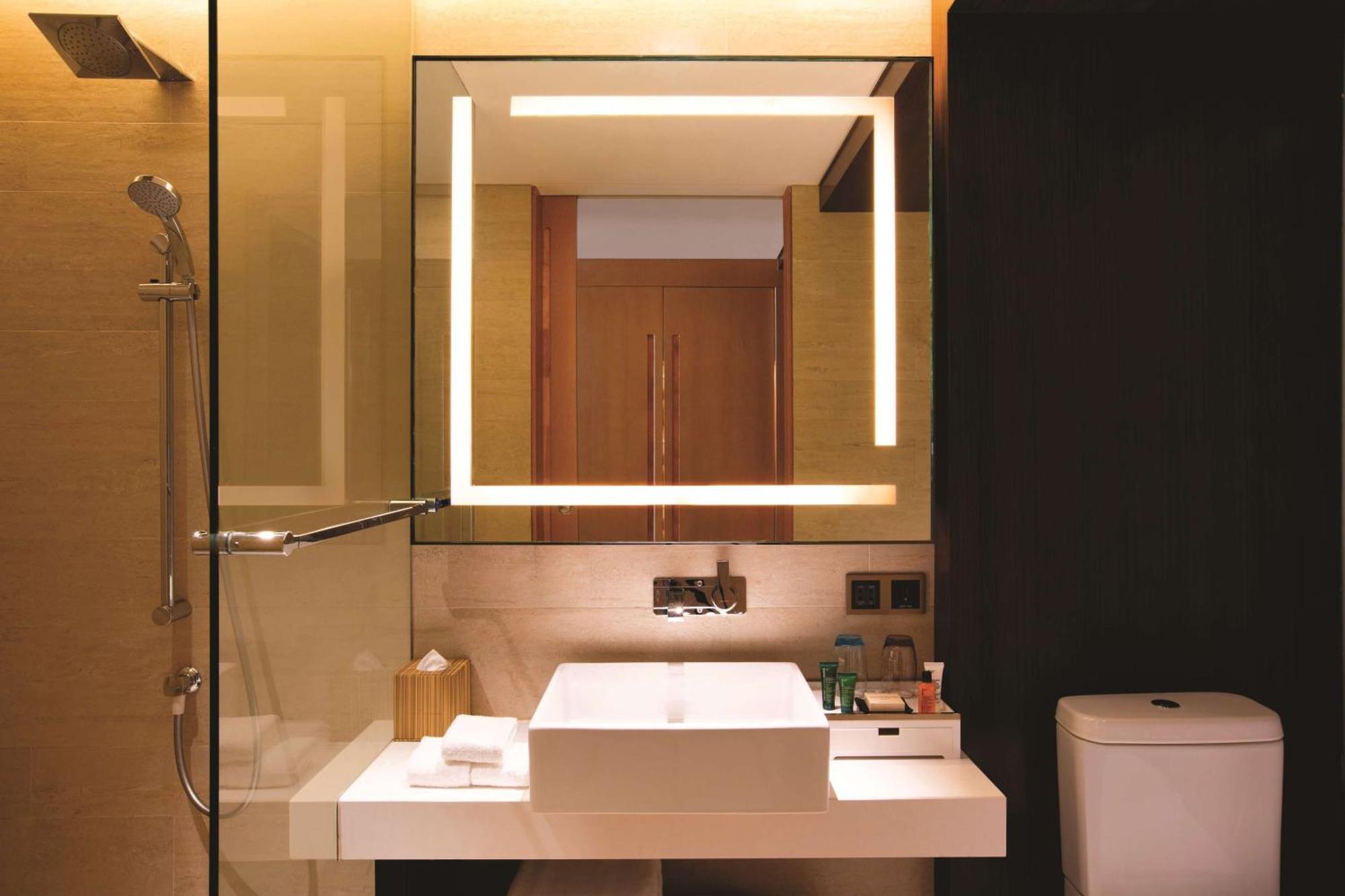 Hilton Garden Inn Lijiang Лицзян Экстерьер фото