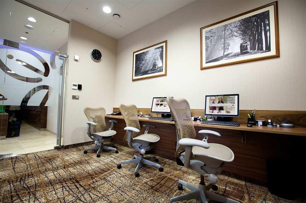 Hilton Garden Inn Lijiang Лицзян Удобства фото