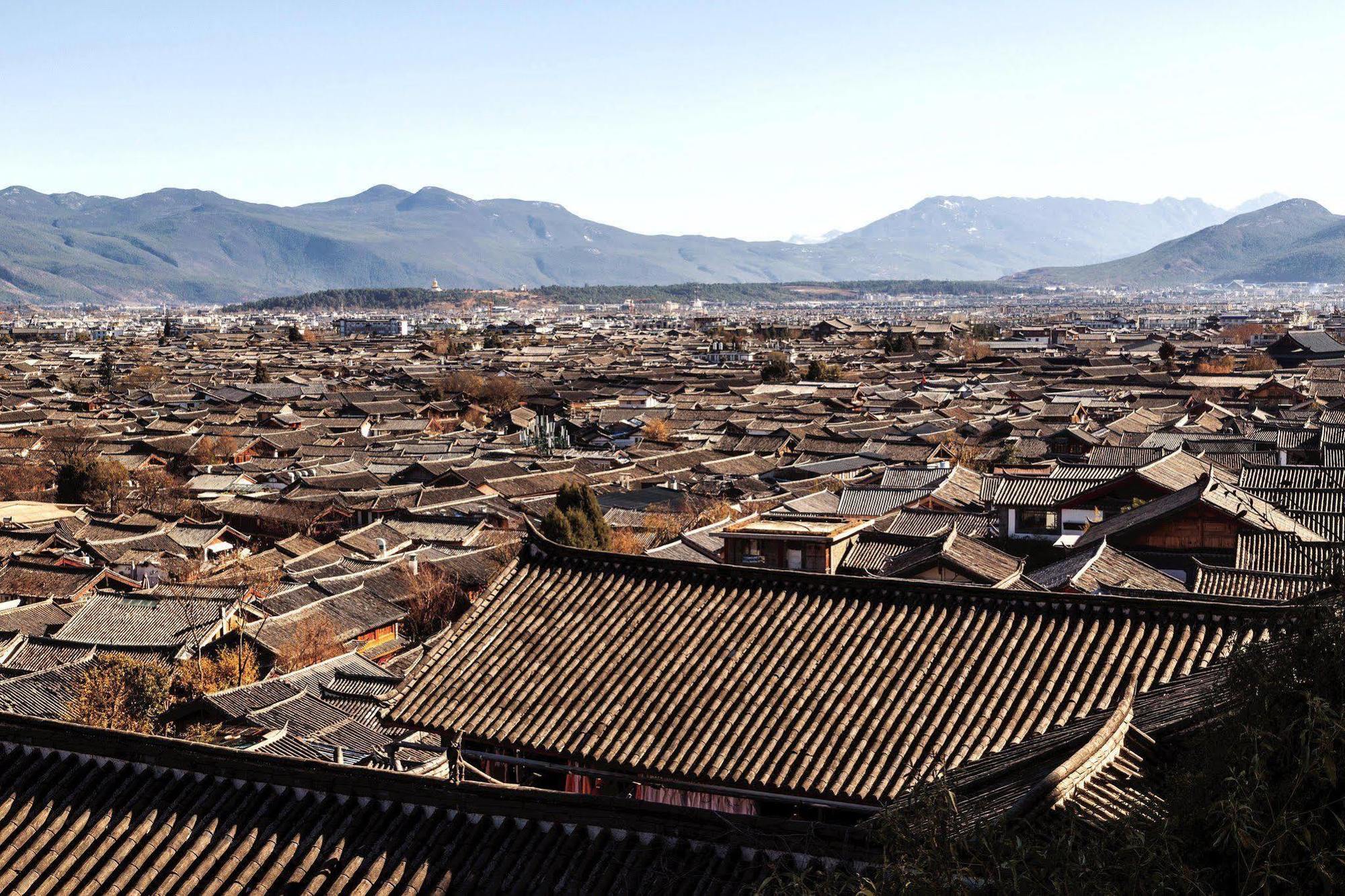 Hilton Garden Inn Lijiang Лицзян Экстерьер фото